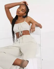 asos-collusion-krotki-top-w-prazki-wiazany