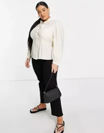 vero-moda-bluzka-z-wcieciem-w-talii