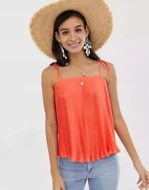 asos-bluzka-top-plisowana-na-ramiaczkach