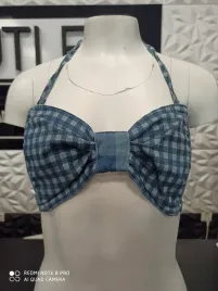 asos-jeansowy-top-w-kratke-z-kokarda-na-przodzie