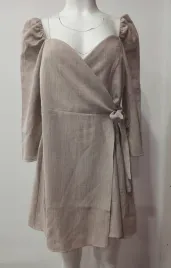 asos-zakladana-sukienka-wiazana-na-pasek