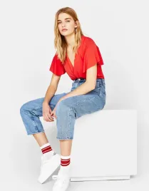 bershka-czerwone-body-z-wezlem-2162187-r-s