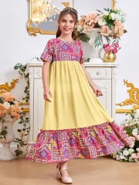 shein-trapezowa-sukienka-maxi-z-kolorowym-wzorem-8y-93995