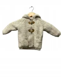 shein-bezowy-dzianinowy-sweter-na-guziki-z-kapturem-3-6m-15290