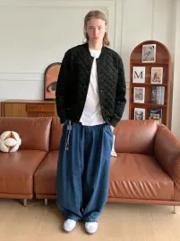 shein-czarna-welurowa-kurtka-przejsciowa-bomber-z-kieszeniami-m-07017