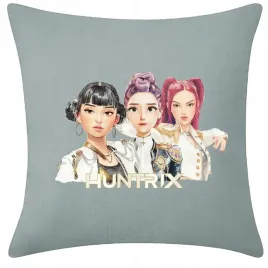 poduszka-welurowa-szara-huntrix-k-pop-demon-hunters-40x40