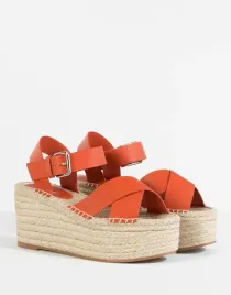 pullandbear-sandaly-espadryle-na-platformie13751