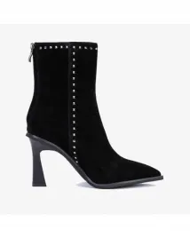 alma-en-pena-zamszowe-skorzane-botki-na-obcasie-z-dzetami-42-23251