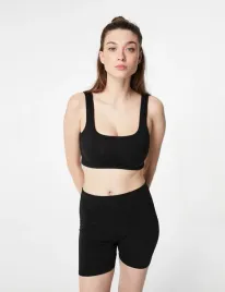 jennyfer-krotki-top-na-ramiaczkach-fitness-r-m