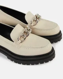 minelli-bezowe-skorzane-mokasyny-z-lancuchem-41-f610014lis