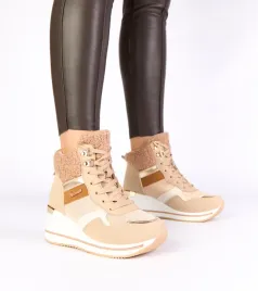 bezowe-sniegowce-sneakersy-ocieplane-na-koturnie-rolinda