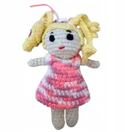 lalka-brelok-szydelko-handmade-12cm-mix-wzorow-maskotka-yarn-art