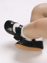 shein-czarne-lakierowane-baleriny-niemowlece-z-kokarda-21-15435