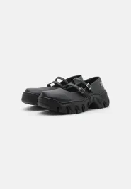 rombaut-boccaccio-ii-unisex-czarne-polbuty-na-platformie-ekoskora-39-15g001