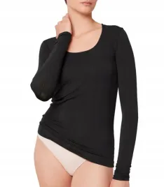 triumph-bluzka-beauty-layers-dlugi-rekaw-termoregulacyjna-tkanina-czarna-l