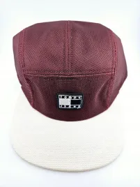 tommy-hilfiger-czapka-z-daszkiem
