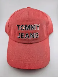 tommy-hilfiger-czapka-z-daszkiem