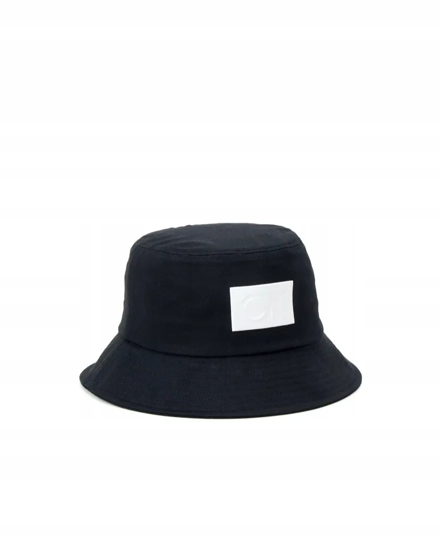 calvin-klein-bucket-hat-kapelusz