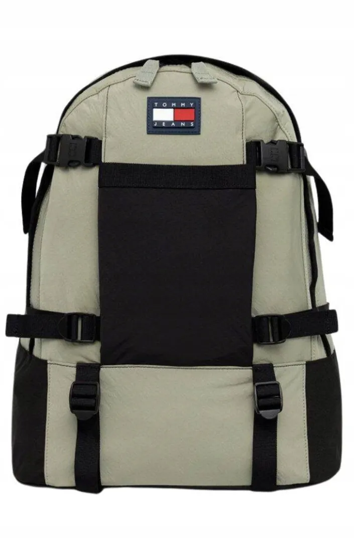 tommy-hilfiger-plecak