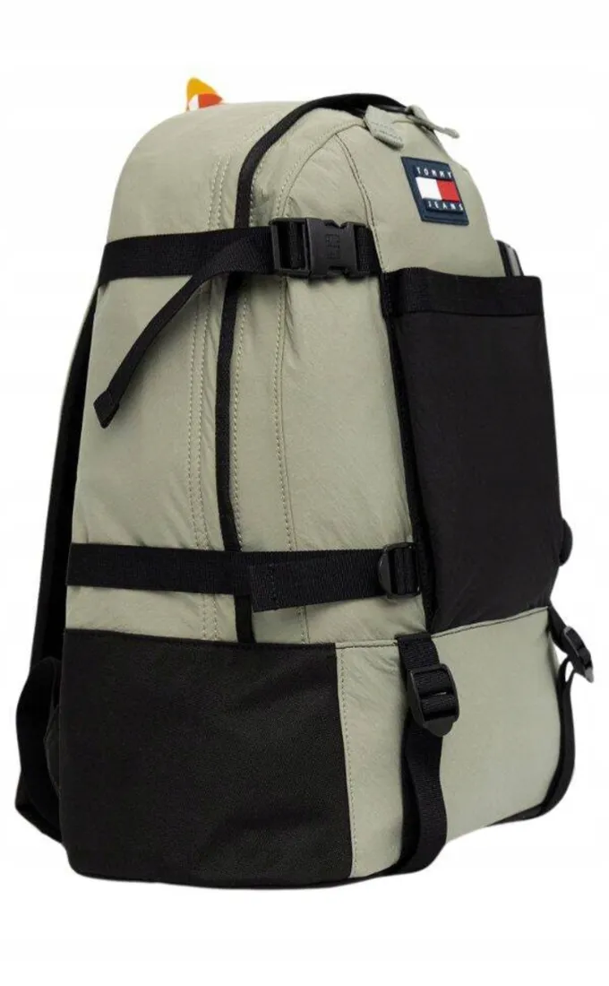 tommy-hilfiger-plecak