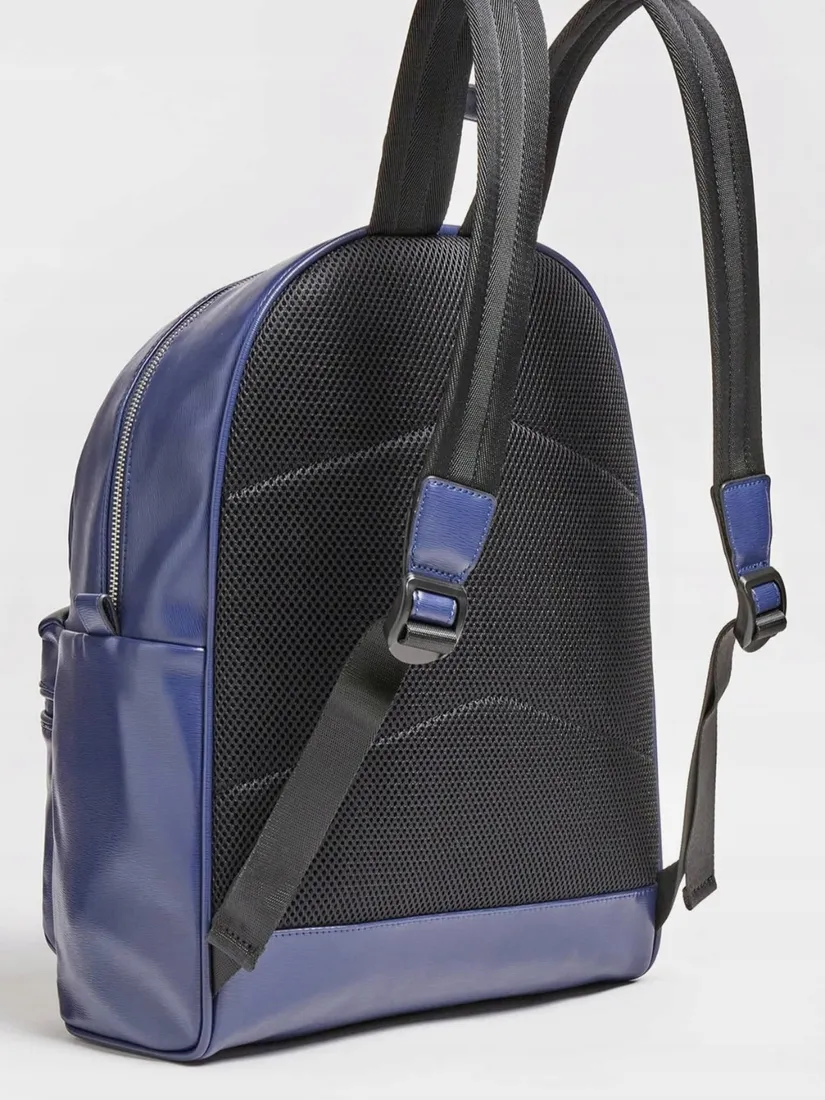 guess-plecak