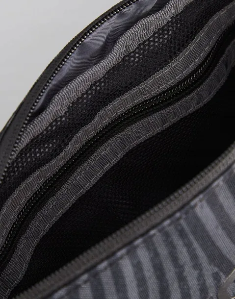 volcom-saszetka-nerka-marka-bez-marki