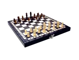 szachy-drewniane-w-pudelku-2922