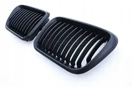 uszkodzone-mocowania-goingfast-chlodnica-sportowa-przodu-zebrowany-bmw-e36