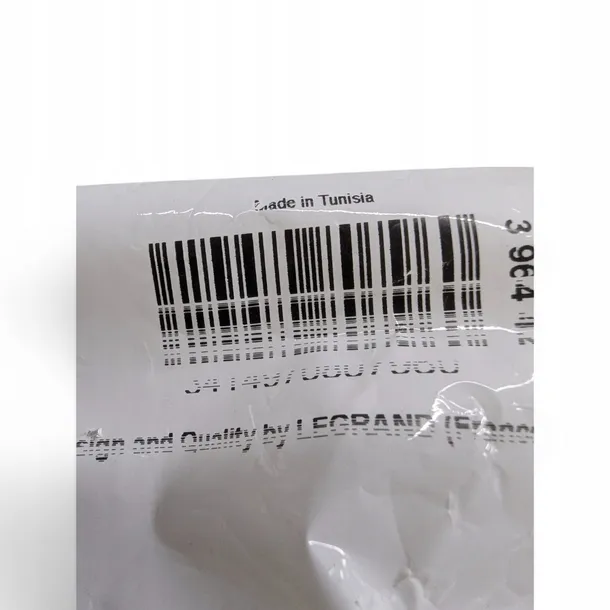 gniazdo-telefoniczne-scienne-legrand-biale-stan-powystawowy