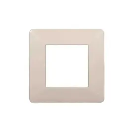 ettroit-plytka-plastikowa-ramka-do-gniazdek-wylacznikow-2p-sand-or-ev83209