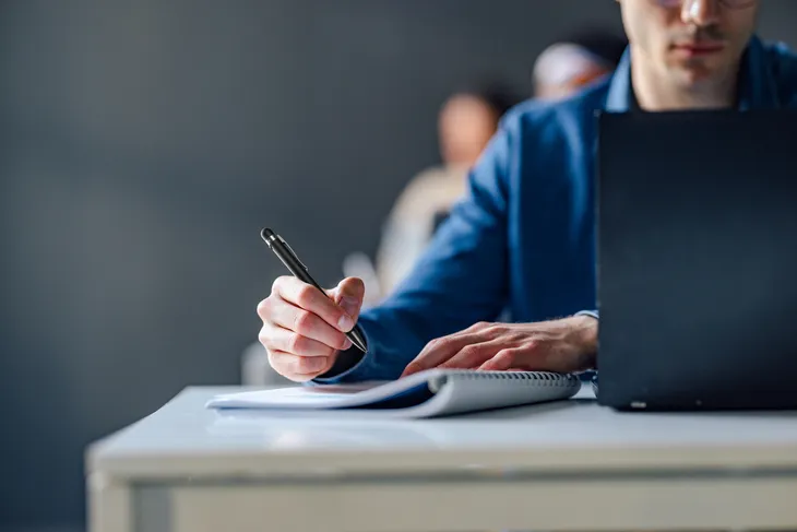 dyktafon-philips-dvt1600-stan-powystawowy-marka-philips