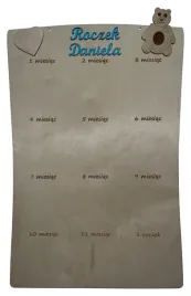drewniana-tablica-na-12-zdjec-pierwszy-roczek-imie-ramka