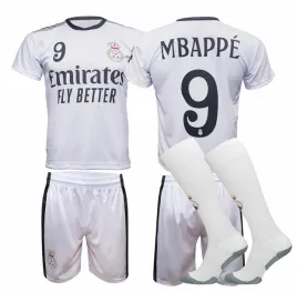 mbappe-stroj-pilkarski-sportowy-komplet-real-getry-134cm