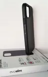 etui-tech21-evoslim-iphone-12-czarne-typ-plecki
