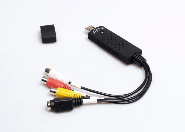 konwerter-vhs-do-dvd-media-tech-video-grabber-usb-2-0-z-oprogramowaniem