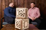 puzzle-3d-skarbonka-sejf-ugears-plec-unisex