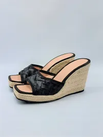 shein-klapki-na-platformie-wsuwane-41-009