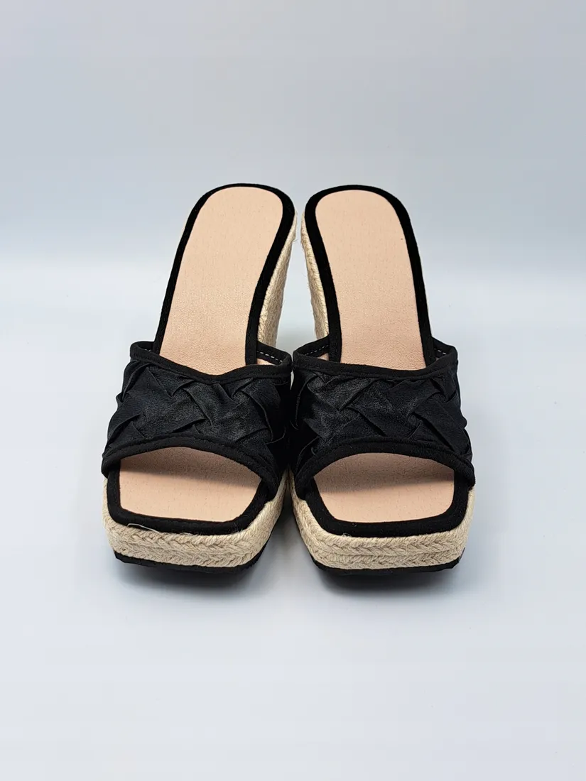 shein-klapki-na-platformie-wsuwane-41-009
