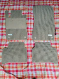 oryginalne-dywaniki-rypsowe-mercedes-benz-cls-w219-c219-w211-s211
