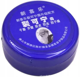 krem-do-piet-na-suche-popekane-piety-z-chin-85g