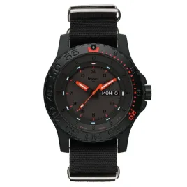 traser-h3-104147-p66-red-combat-zegarek