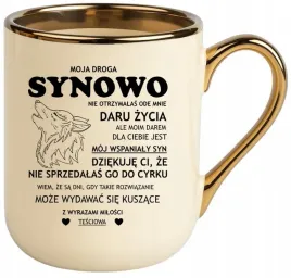 kubek-premium-ze-smiesznym-tekstem-synowa-wyjatkowy-prezent-dla-synowej