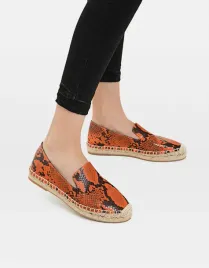 stradivarius-espadryle-na-plaskim-obcasie-2853041-r-39