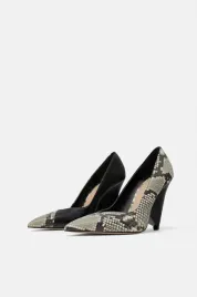 zara-asymetryczne-polbuty-wzor-zwierzecy-1201001-r-36