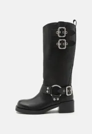 steve-madden-eastern-czarne-kozaki-z-klamrami-ekoskora-41-02001