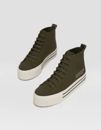 stradivariu-materialowe-trampki-na-platformie-khaki-37-10320