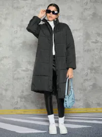 shein-czarna-pikowana-kurtka-z-bialym-napisem-kieszenie-16y-33956