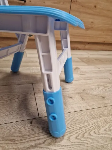 krzeselko-liyou-niebieski-kolekcja-inna