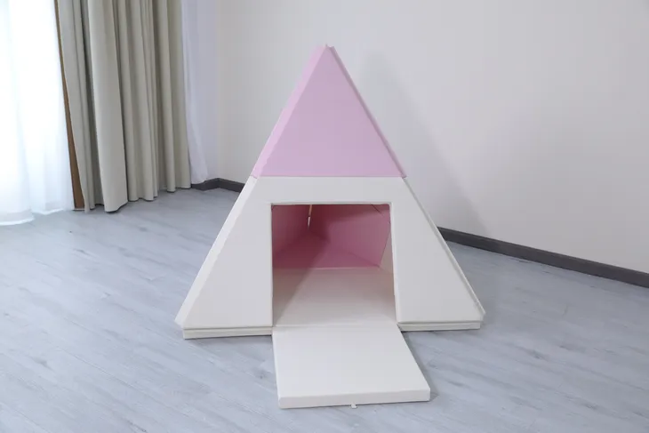 namiot-tipi-3w1-bialo-rozowy-stan-nowy-marka-malpiszon
