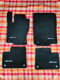 oryginalne-dywaniki-welurowe-mercedes-benz-ml-w166-gl-x166-gle-c292-amg